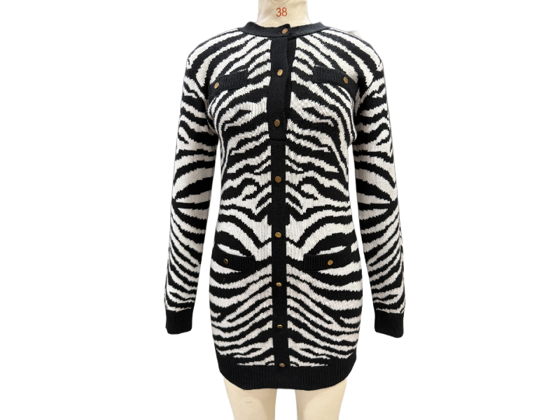  Pullover & Cardi Dress